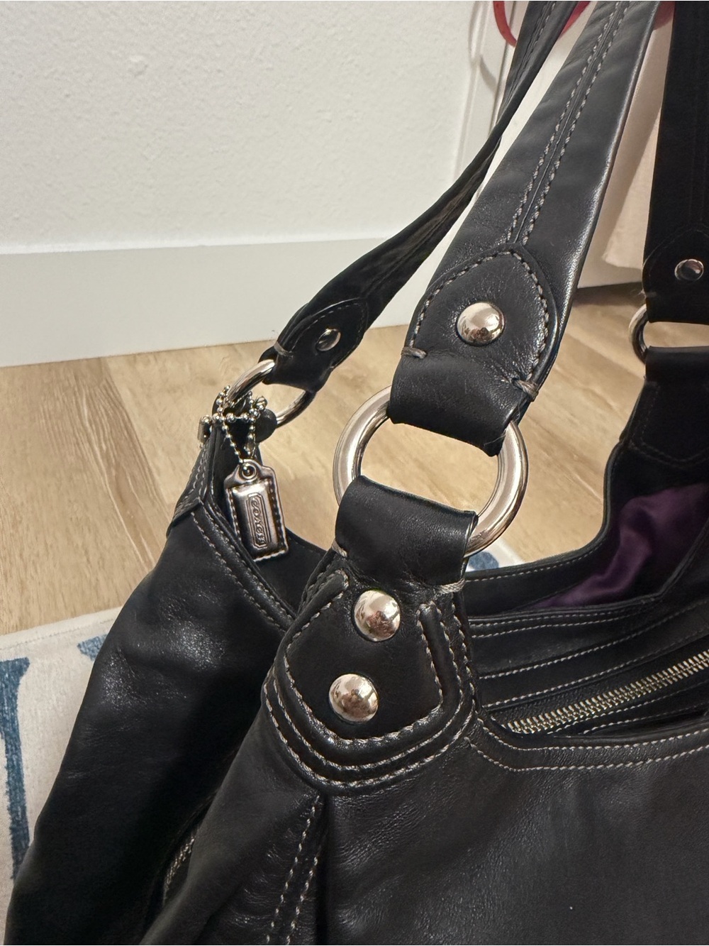 LIKE NEW!Vintage Coach Y2K Madison Maggie Shoulder Bag Metallic Black Leather XL - Picture 6 of 16